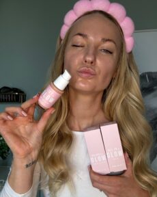 Postervideoliftandglow1 14